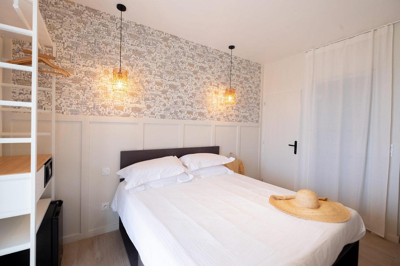 Hotel De La Plage Sete Bagian luar foto